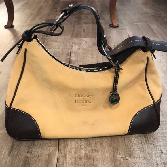Purse used - Picture 1 of 4